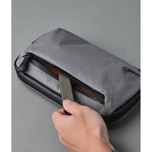 ALPAKA Elements Tech Case Sling Mini